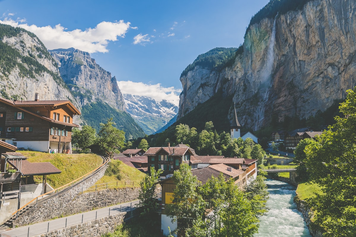 Roaming in der Schweiz: Sorgenfrei surfen in der Schweiz